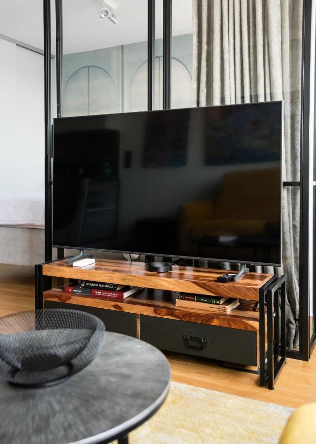 Central Panorama Apartment Chmielna 35 Warsaw Luaran gambar
